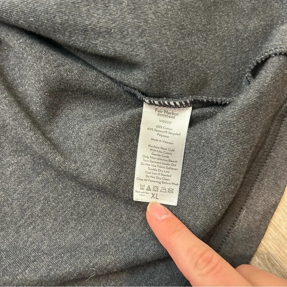 Fair Harbor Compass Quarter-zip Dark Gray Men’s Pullover Sweatshirt Size XL